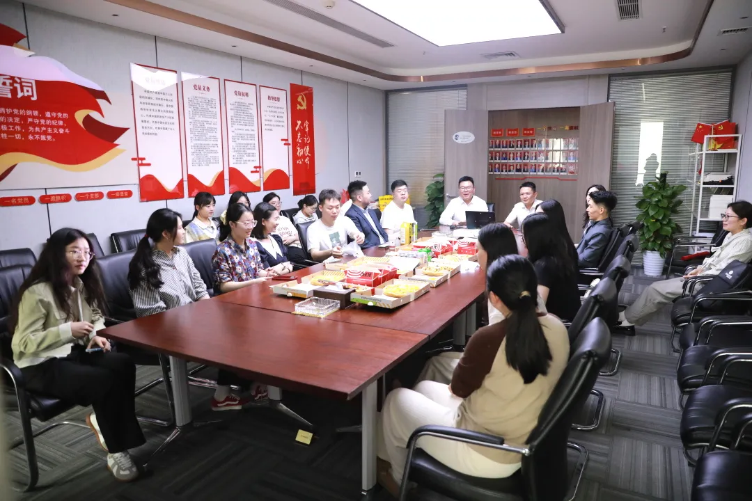 资讯|中伦文德·长沙青工委举办2025长青班学员午餐分享会